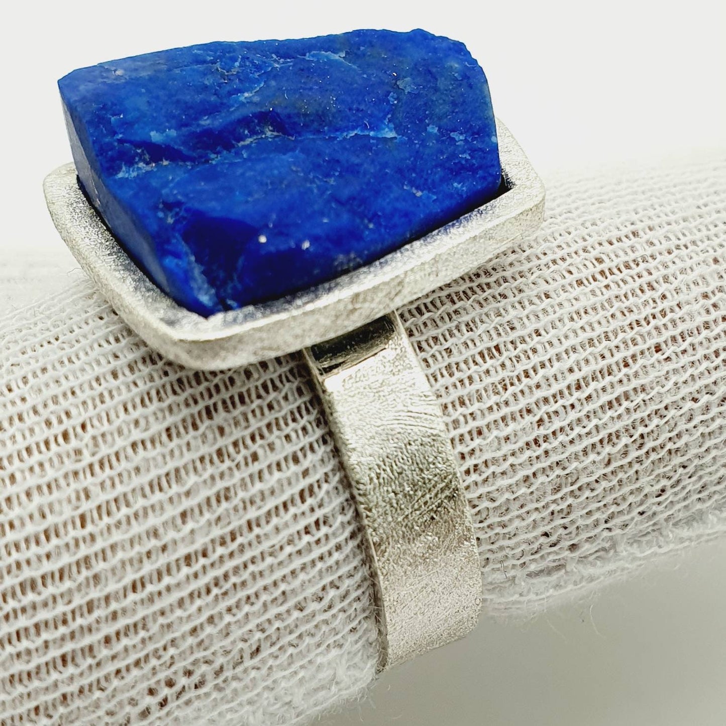 Raw genuine Lapislazuli Ring